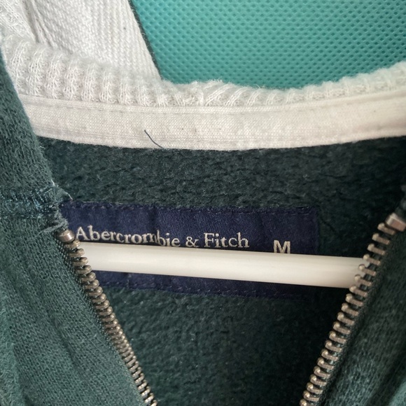 Women’s Abercrombie and Fitch Sweatshirt - Picture 6 of 6